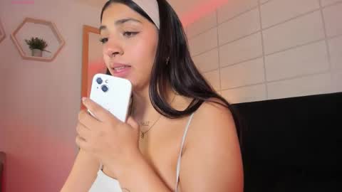 Christine  online show from October 6, 12:01 pm