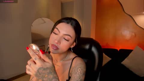 Christine Ford online show from December 4, 12:49 pm