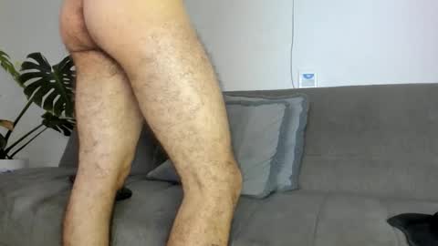 Christopher online show from April 22, 7:04 am