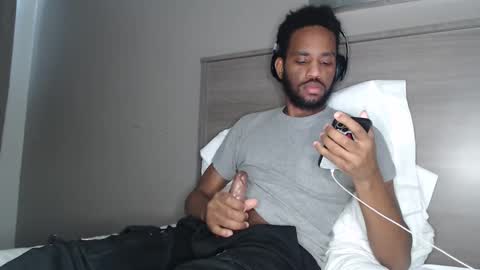 ChrisVacherx online show from February 19, 5:49 pm