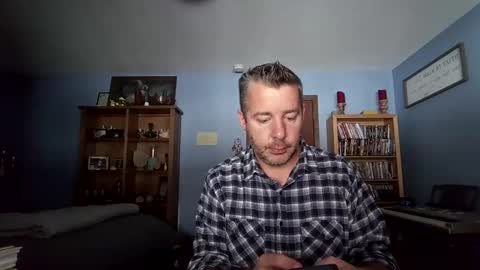 chrisw8121 online show from December 5, 4:27 pm