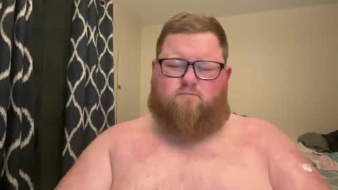 chubbsguy92 online show from December 4, 12:54 am