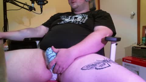 ChubbyJard online show from December 1, 7:49 pm