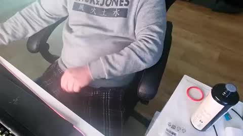 chucky606 online show from November 15, 9:55 am