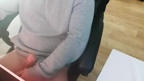 chucky606 online show from February 14, 8:50 am