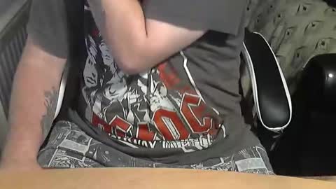 chunkisgreat online show from November 5, 4:53 pm