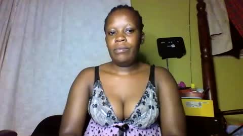 Snapshot of cinddy_14 chatting on January 27, 2:20 am cinddy 14 online show from January 27, 2:20 am