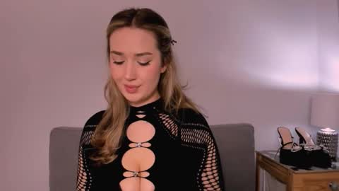 cindyprettywomen online show from March 28, 5:25 pm