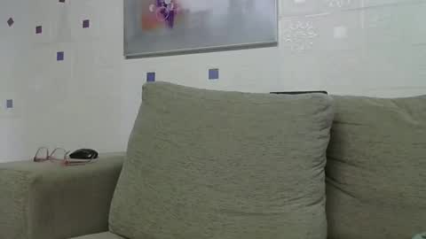 cinthia2525 online show from March 11, 10:51 am