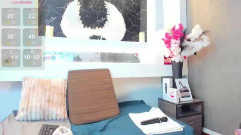 Cinthya  online show from November 5, 12:51 pm