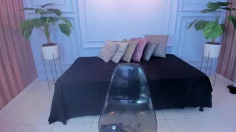  CINTIA  online show from April 15, 11:46 am