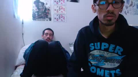 ciroandfinn online show from December 29, 4:05 am