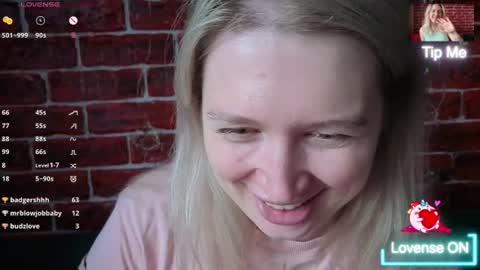 citrusblissss online show from June 15, 1:03 pm