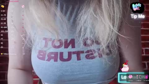 citrusblissss online show from April 30, 2:49 am