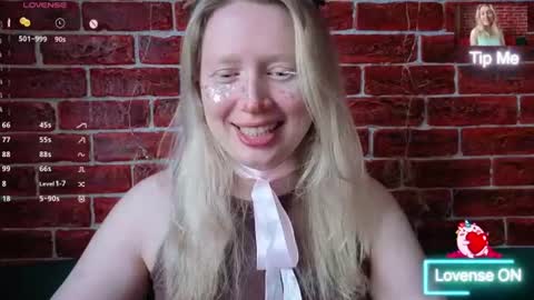 citrusblissss online show from July 14, 5:56 am