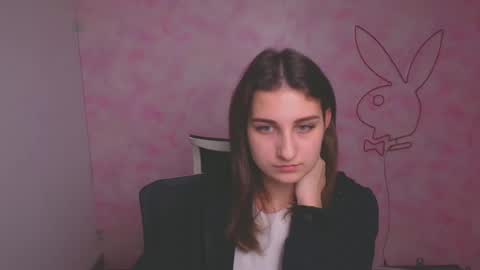 Claire online show from January 28, 5:46 pm