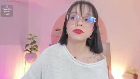 C L A R A online show from May 6, 3:12 am