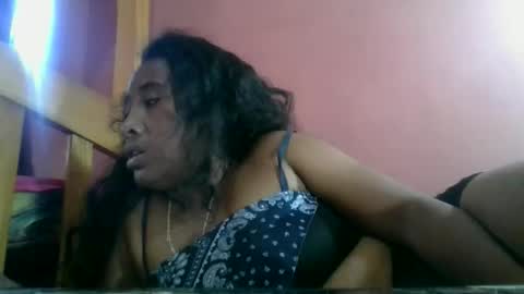 Clarah0123 online show from May 3, 8:09 am