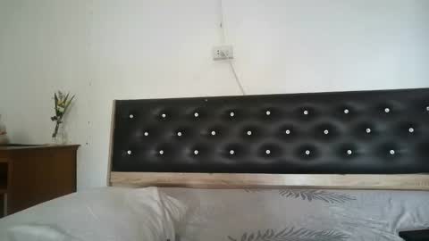 claralafontaine online show from April 19, 8:48 am