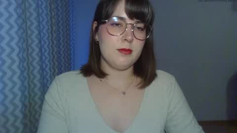 Clara online show from April 29, 5:40 pm