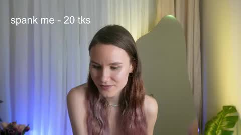 Snapshot of clare_ff chatting on March 8, 3:45 pm Claire online show from March 8, 3:45 pm