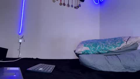 Clarentz bby online show from February 19, 7:46 pm