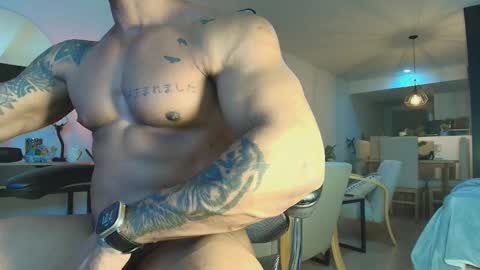 clark_strong online show from October 27, 12:21 am