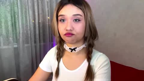 Lara online show from November 27, 6:26 pm