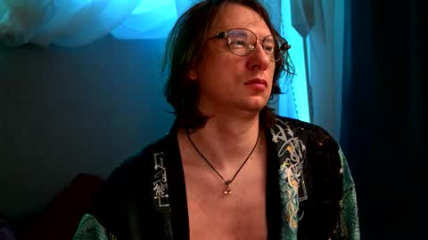 Claudia Cyberfox and Elon online show from December 2, 7:29 am