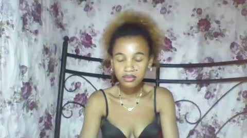 claudianne online show from March 27, 12:17 pm