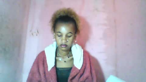 claudianne online show from June 18, 5:13 am