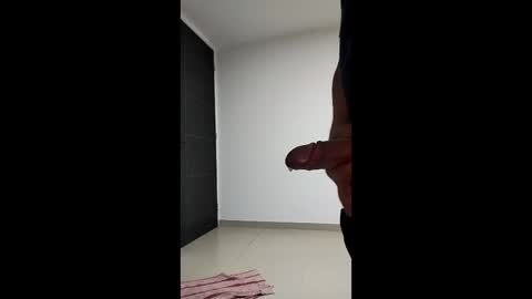 clawn94666 online show from April 24, 6:48 am