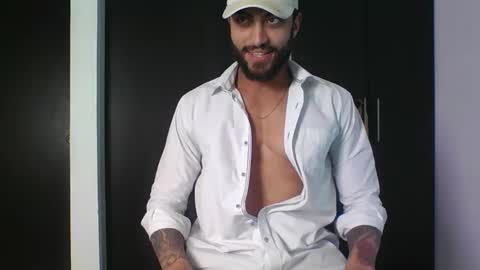 Clay online show from March 22, 9:41 pm