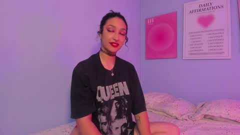 Cleo  online show from February 7, 2:53 pm