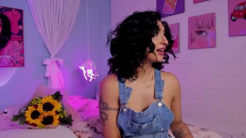 Cleo  online show from April 22, 11:50 am