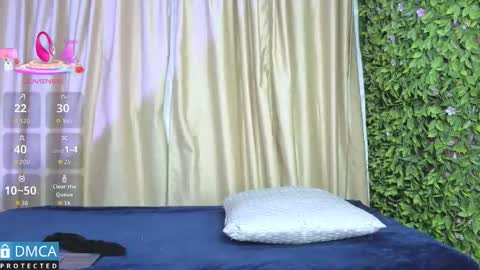 Clhoe online show from October 28, 3:18 am