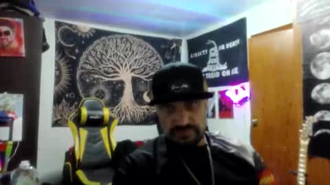 chad online show from April 8, 2:14 am