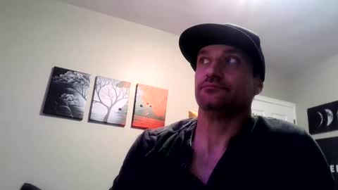 chad online show from December 22, 7:44 am