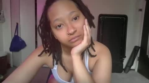 High Queen Clio online show from January 3, 2:51 pm