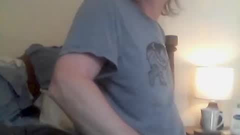 clitboy658752 online show from July 19, 6:21 pm