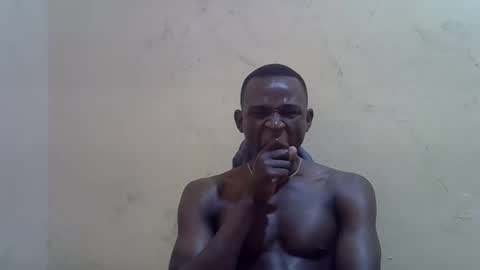 clive_damian online show from April 14, 8:06 am