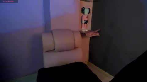  CLOE  online show from February 11, 8:10 pm