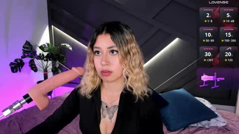 cloe_palmeer online show from February 18, 9:09 pm