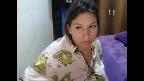 cloepussy online show from April 6, 11:22 am