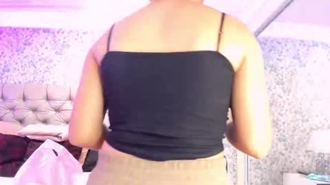 Clohe the wonder online show from February 5, 12:09 pm