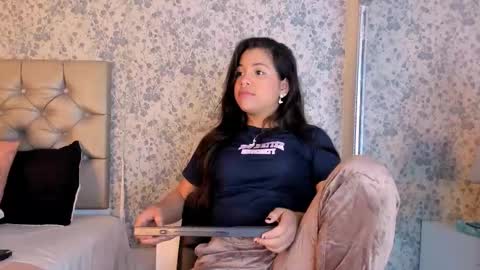 Clohe the wonder online show from February 4, 11:58 am