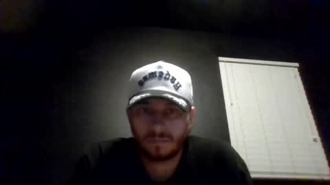 tallhungandcloudy online show from June 18, 7:58 am