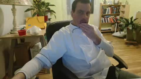 Snapshot of clouplefun chatting on January 10, 5:26 am clouplefun online show from January 10, 5:26 am
