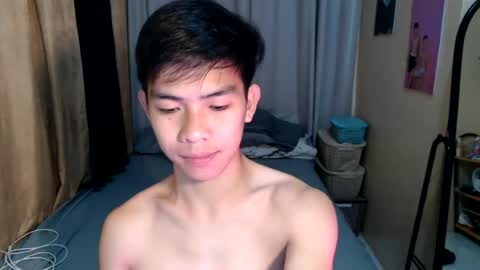 clyde_twinkx online show from July 30, 10:27 am