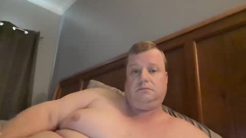 cmachen online show from February 8, 3:53 pm